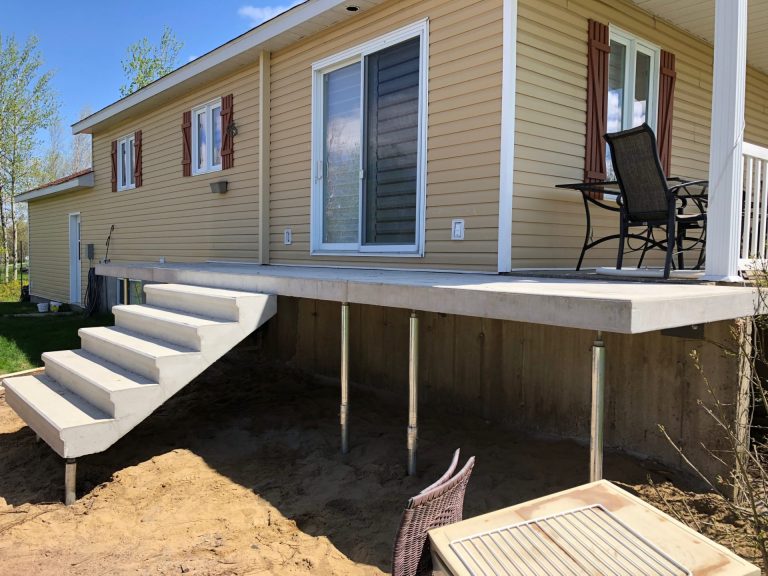 Perrons et balcons en béton préfabriqué : Particuliers