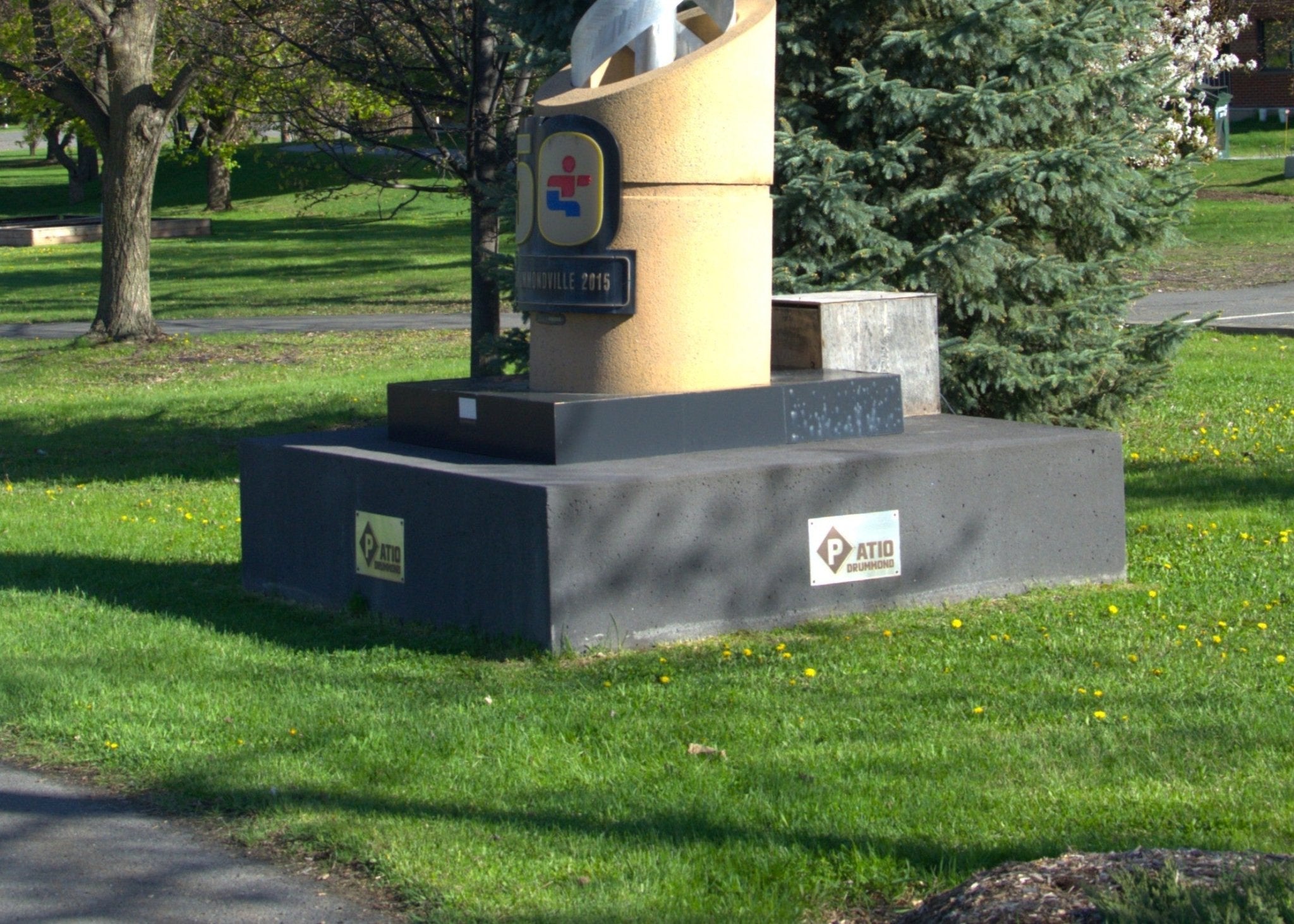 Bases d'affichage - Patio Drummond