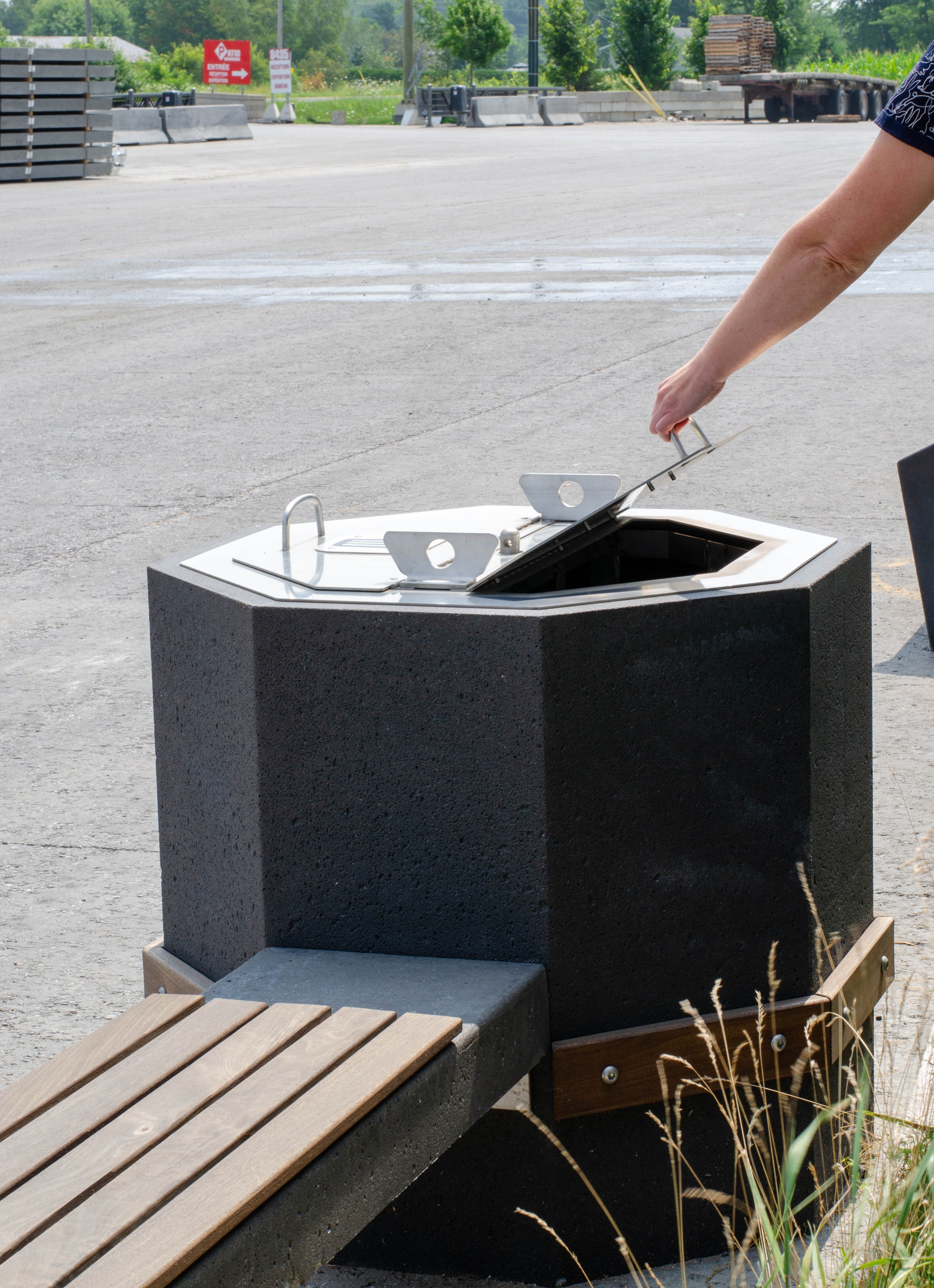 Poubelles - Patio Drummond