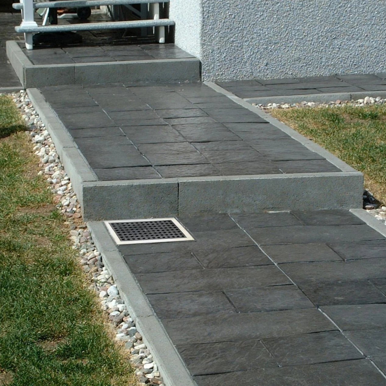 Drain Patio Drummond