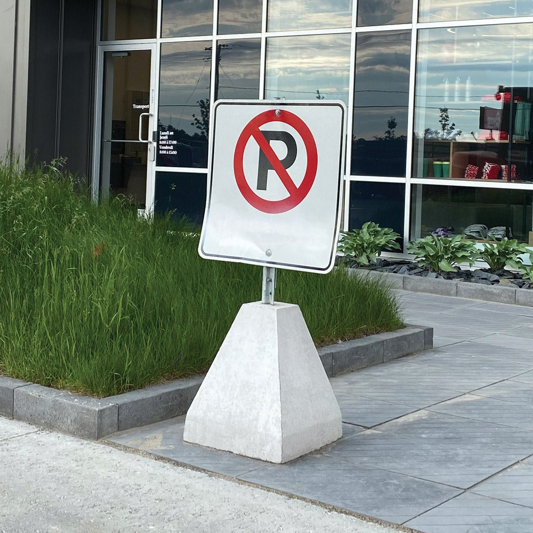 Base de signalisation Patio Drummond