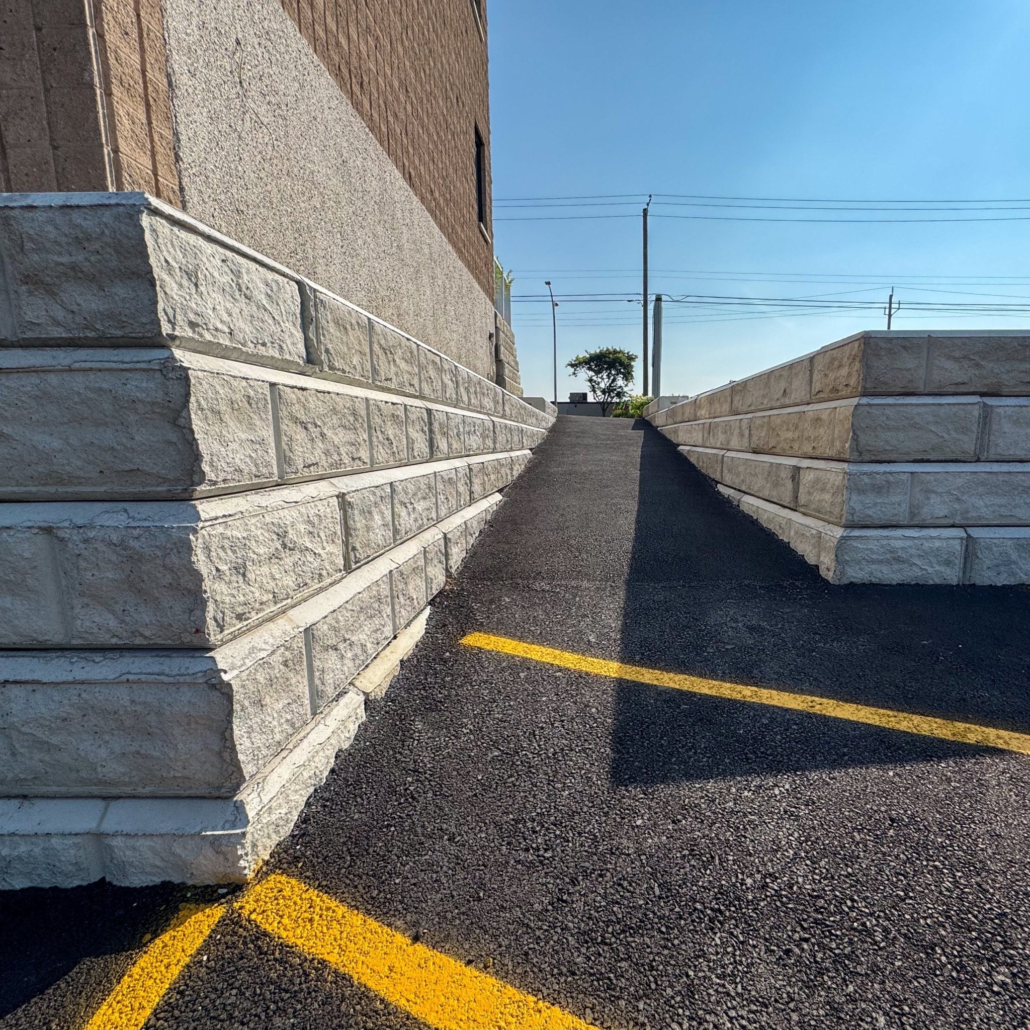 Muret Alto Patio Drummond