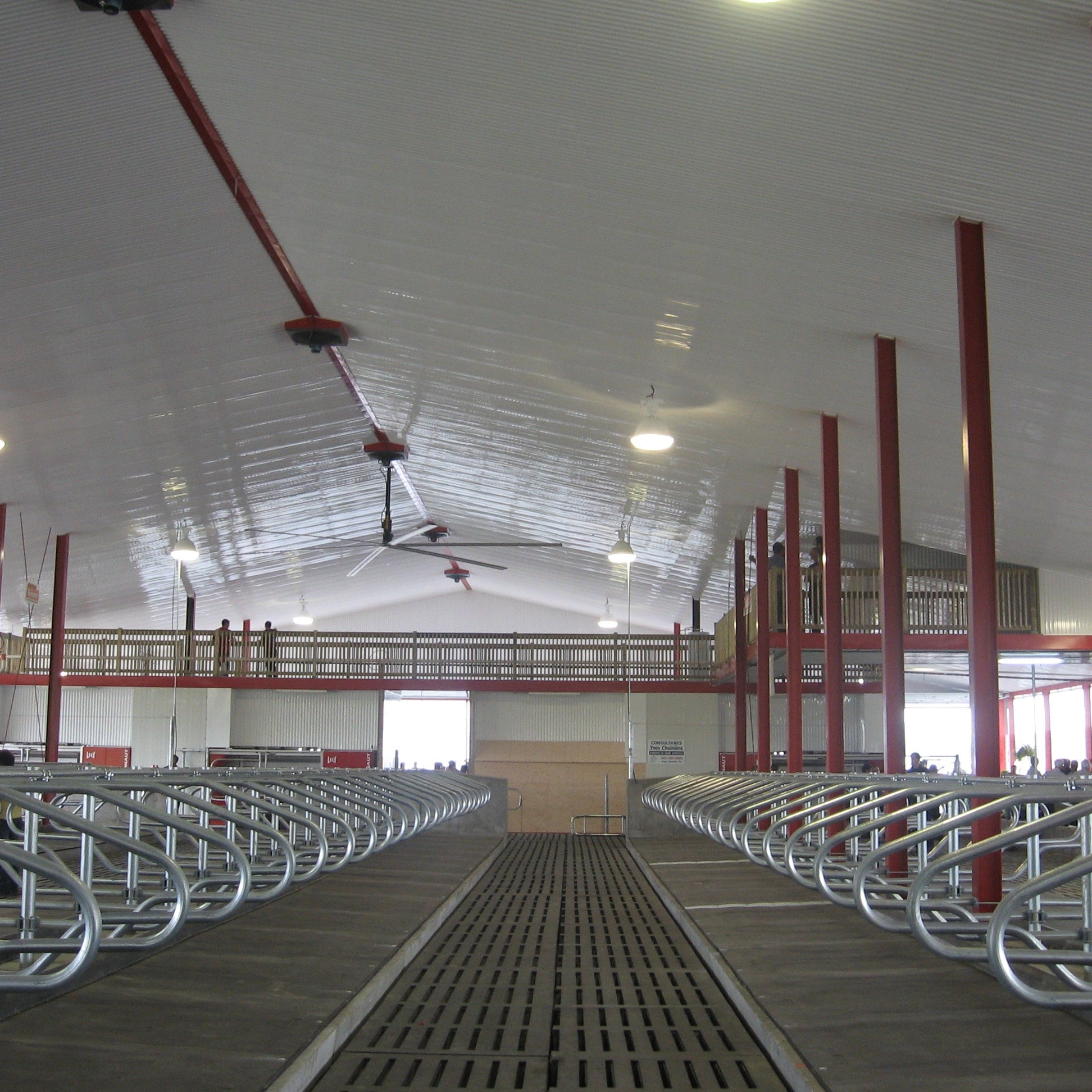 Lattes d'étable pour veaux Patio Drummond