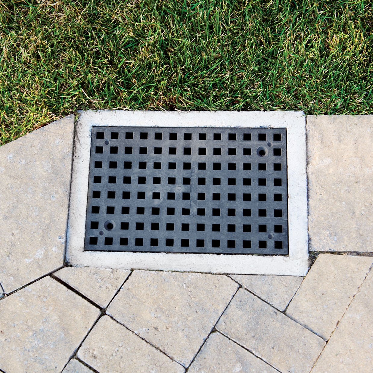 Drain Patio Drummond