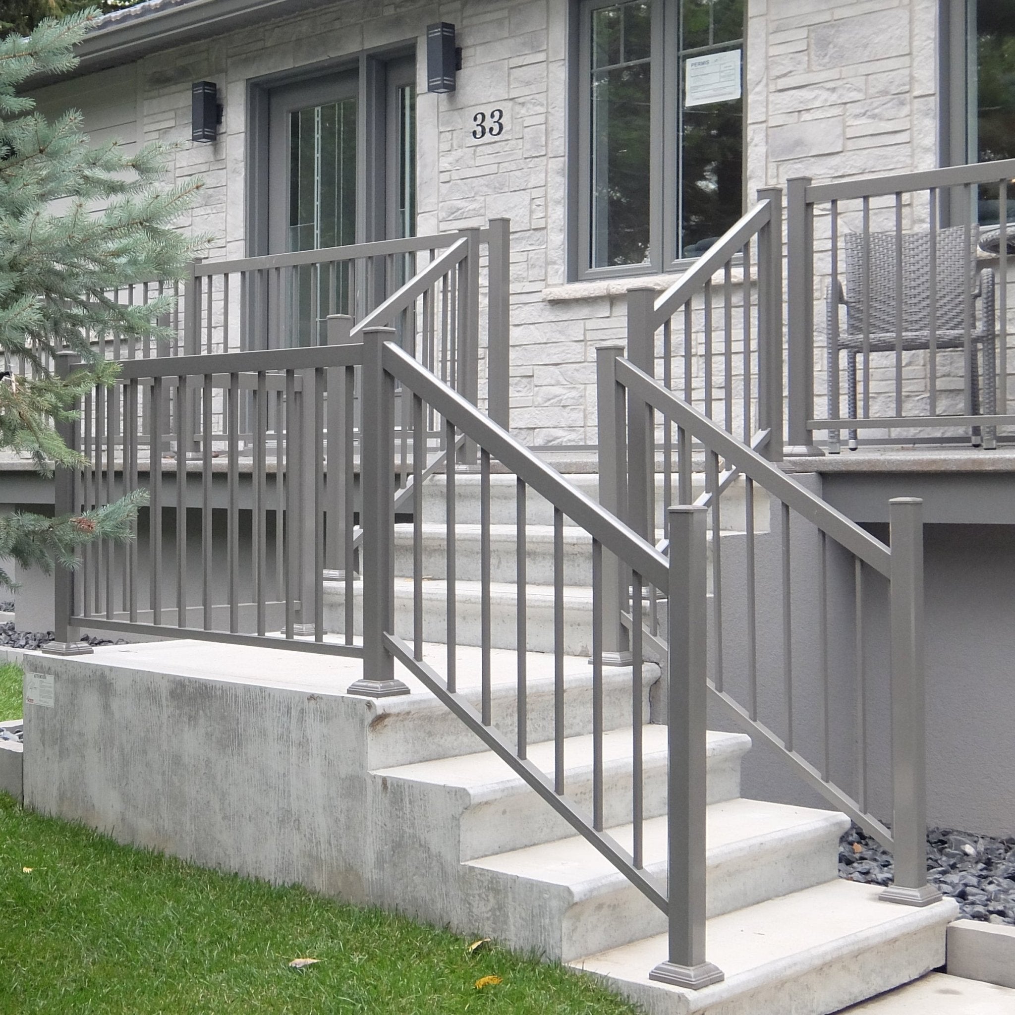 Perrons Patio Drummond