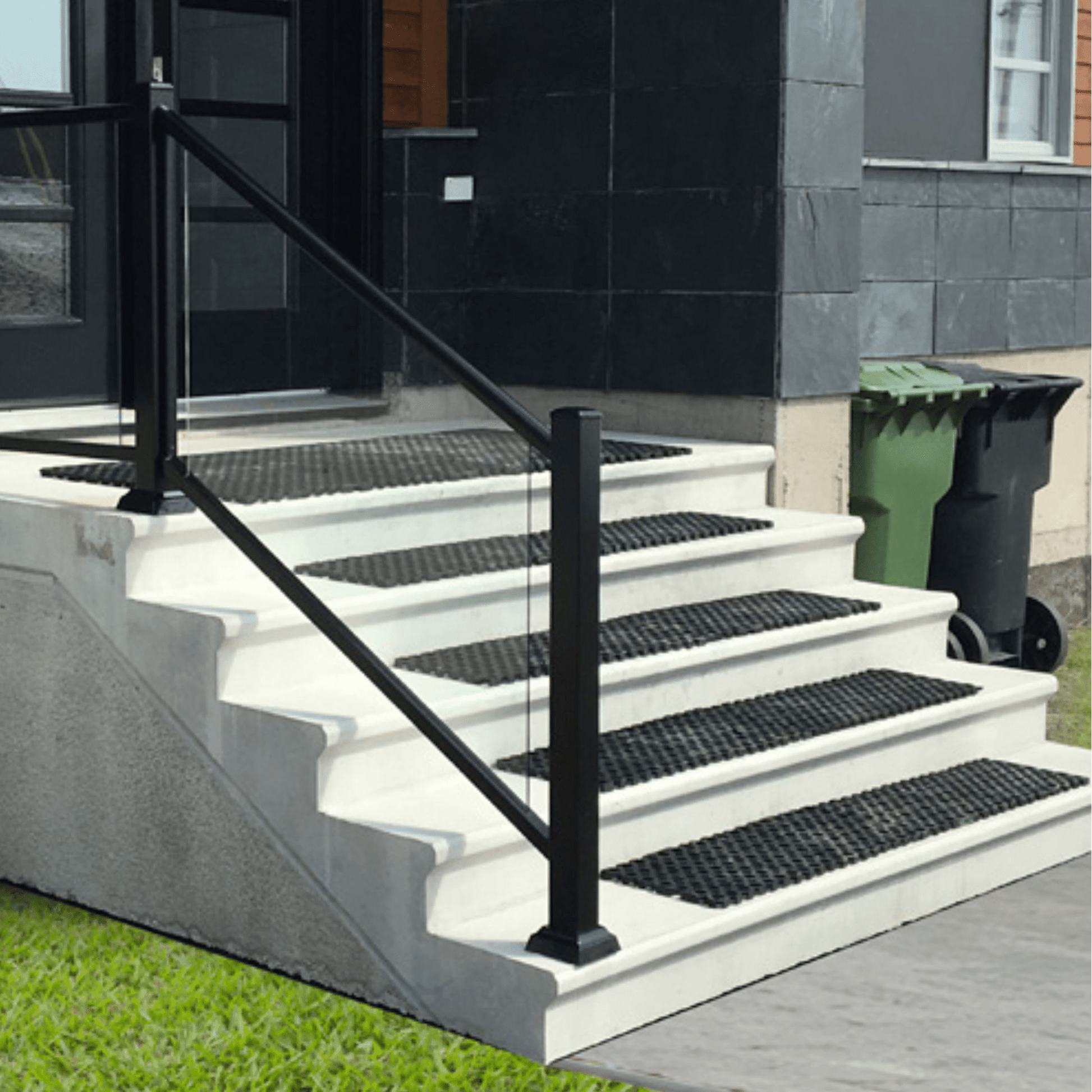 Perrons Patio Drummond