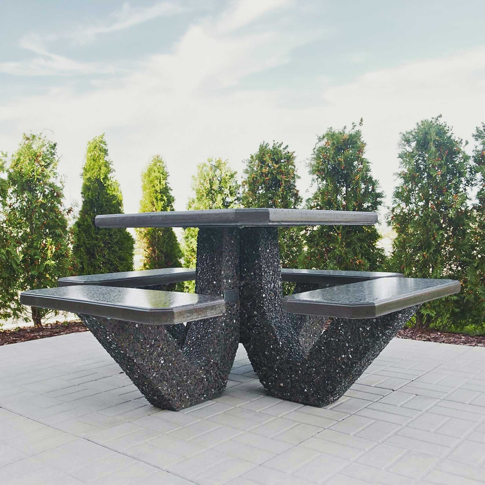 Table Piazza Patio Drumond