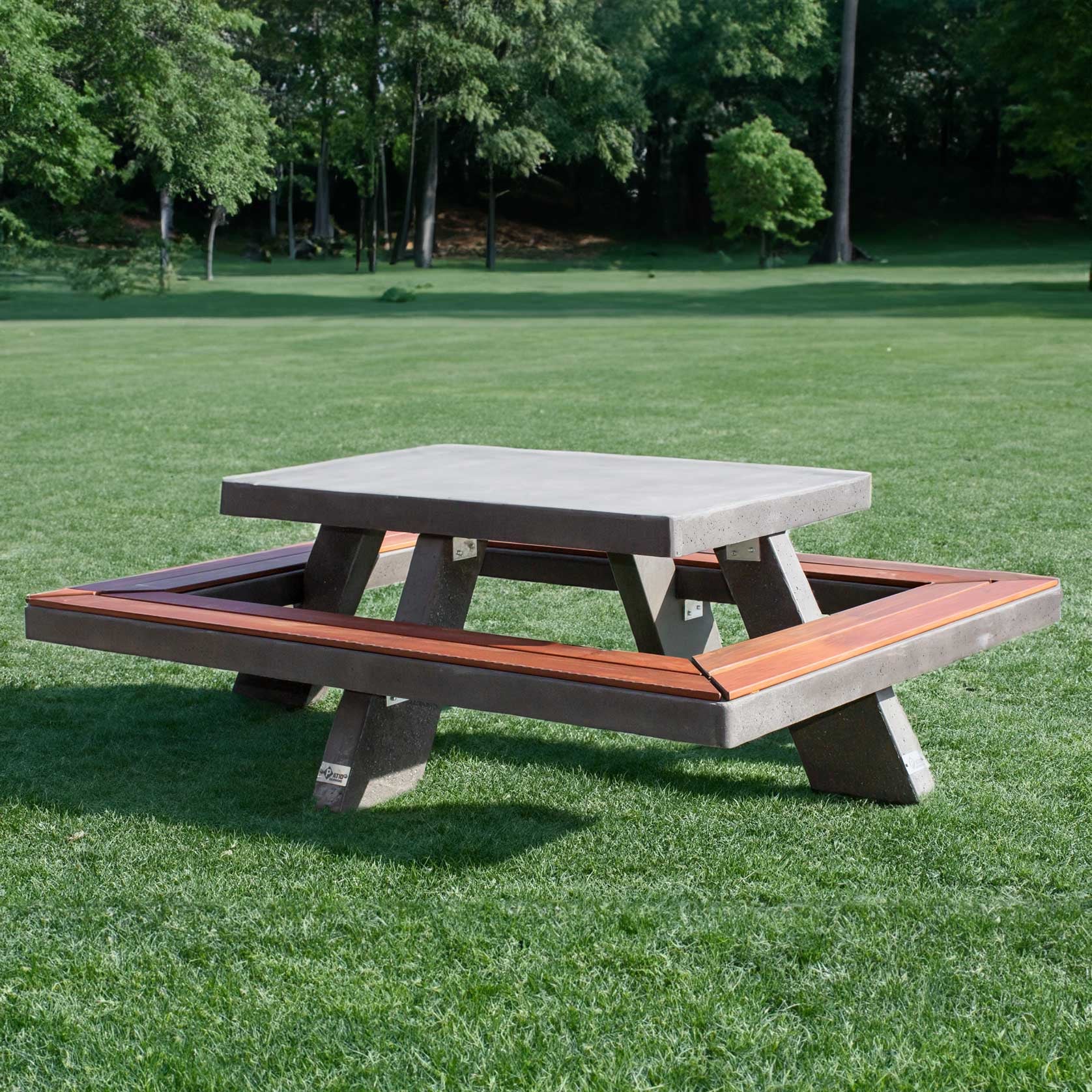 Table Quadra Patio Drummond