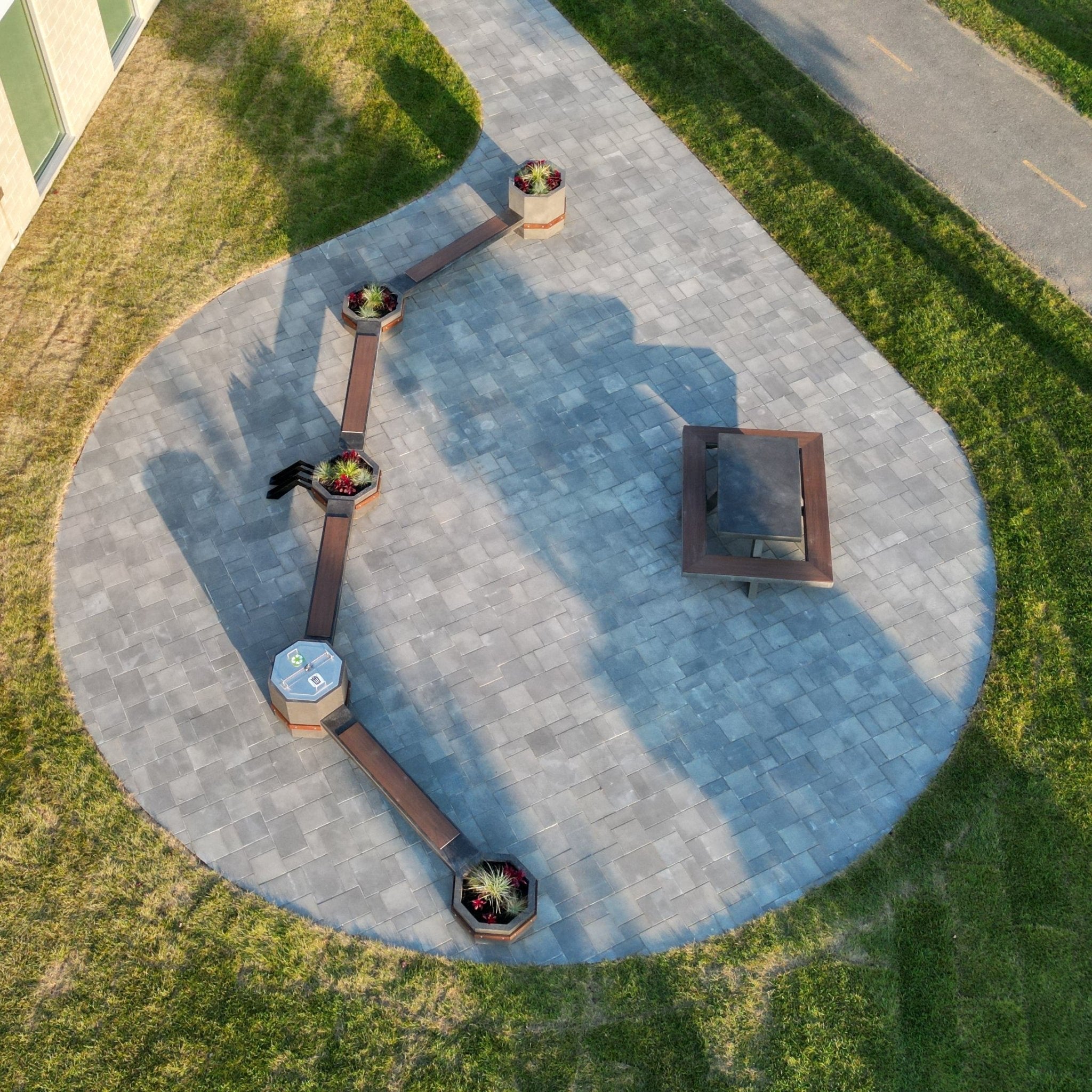 Table Quadra Patio Drummond